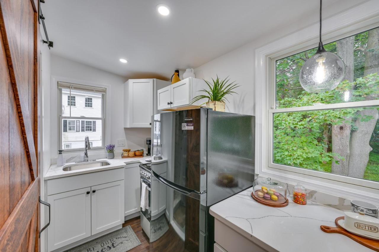 Charming Danvers Studio 5 Mi To Salem! Exterior photo